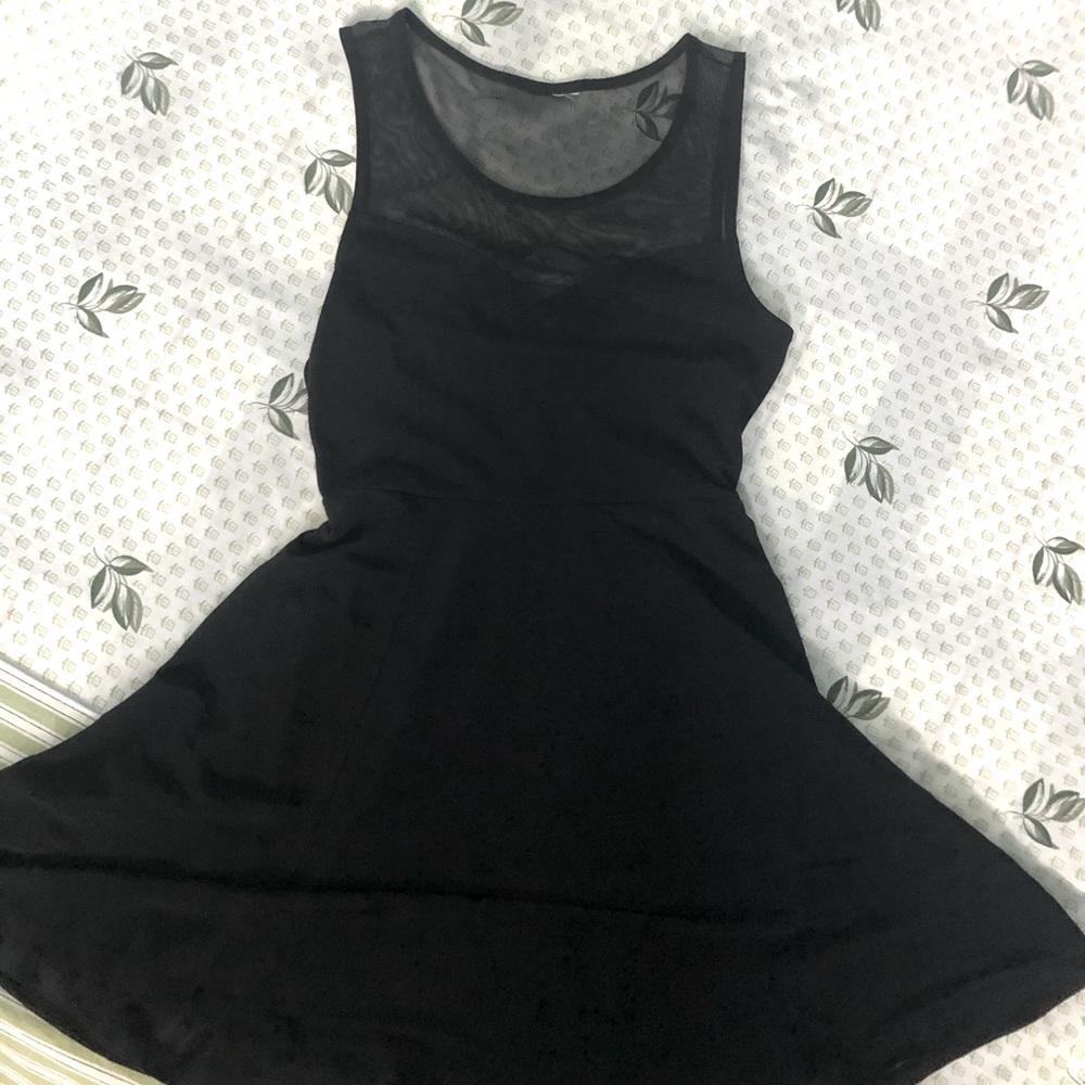 H&M SKATER DRESS